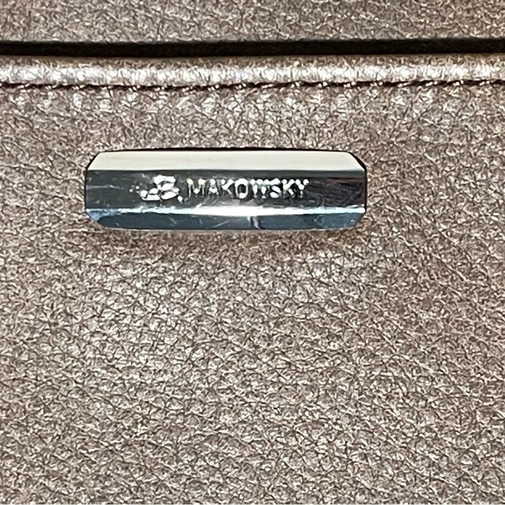B. Makowsky makowsky leather